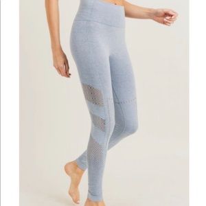 NWT- Light Blue seamless leggings